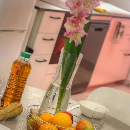 Holiday home Confort A : 2 Chambres, Terrasse, Jeux, Equipements Modernes, Charges Incluses - Fr-1-496-282 *